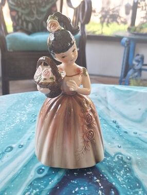 Enesco Vintage Porcelain Figurine Girl with Basket of Roses Vase - Brown & Cream